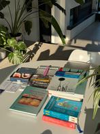 Mondzorg schoolboeken 1ste jaar, Boeken, Ophalen of Verzenden, Zo goed als nieuw