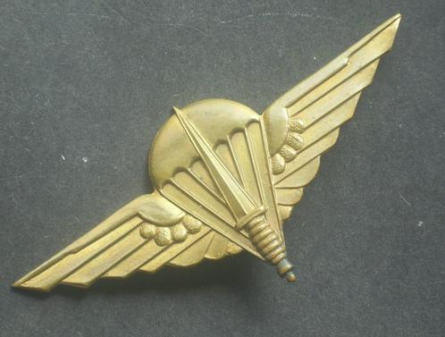 Régiment Para insigne bronze cuivré béret des années 1980, Verzamelen, Militaria | Tweede Wereldoorlog, Landmacht, Embleem of Badge