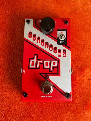 DigiTech Drop, een polyfonische drop tune pedaal te koop beschikbaar voor biedingen