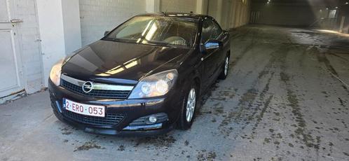 Opel astra 1.6 benzine 2007 met 206.000km, Auto's, Opel, Particulier, Astra, ABS, Airbags, Airconditioning, Alarm, Elektrische buitenspiegels