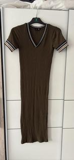 Robe longue, Enlèvement, Comme neuf