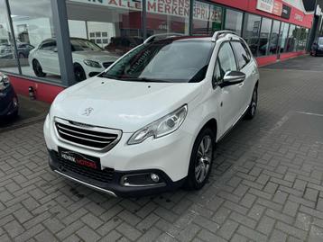 Peugeot 2008 1.6Hdi •SPECIALE EDITIE• •Pano/Navi/leder• 