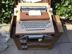 Machine à écrire électrique UNDERWOOD  660 -avec sa valise, Neuf