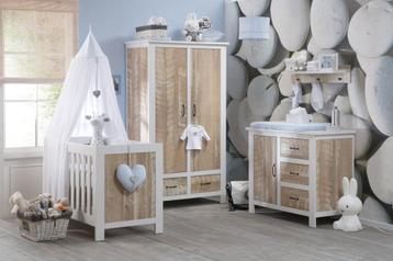 Complete babykamer Interbaby. disponible aux enchères