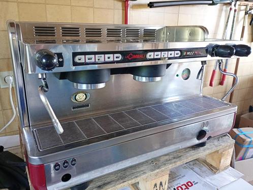 Machine à café CIMBALI M22 PLUS 2 groupes (bon état), Zakelijke goederen, Horeca | Keukenapparatuur, Koffie en Espresso, Gebruikt