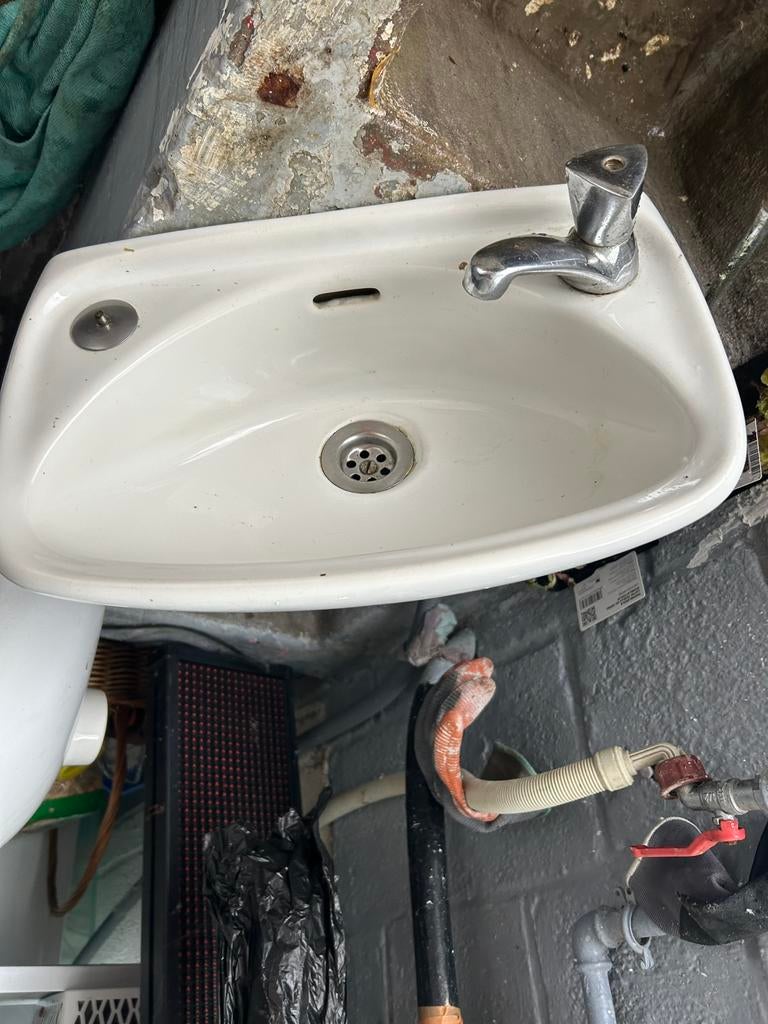 Petite  évier +robinet, Bricolage & Construction, Enlèvement ou Envoi, Comme neuf, Robinet