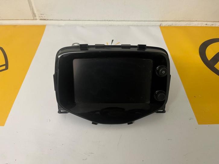 Navigatie Scherm/Radio C1 Peugeot 108 Aygo 86140-0H010, Auto-onderdelen, Elektronica en Kabels, Toyota, Gebruikt