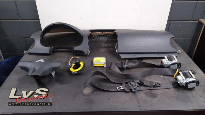 Airbag set van een Mitsubishi Colt, Auto-onderdelen, Overige Auto-onderdelen, Mitsubishi, Gebruikt, 3 maanden garantie, Ophalen of Verzenden