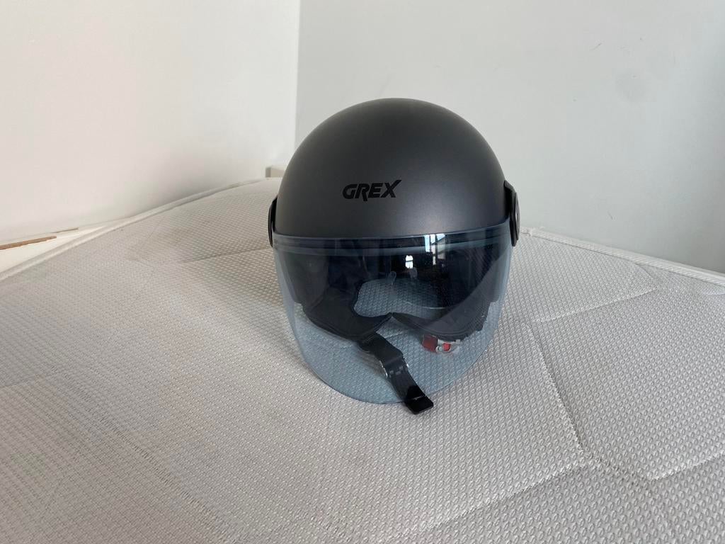 Casque jet Grex G3.1 (par Nolan) taille S - parfait état, Vélos & Vélomoteurs, Casques de cyclomoteur, Comme neuf, Small, Enlèvement