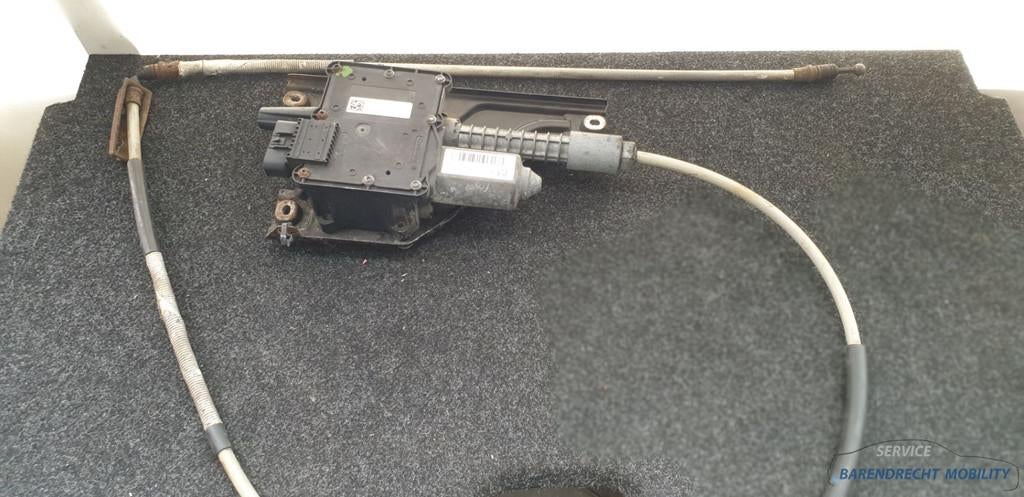 M canisme de frein main Opel Astra J, c bles de frein main 1, Autos : Pièces & Accessoires, Opel Automobile GmbH, Opel, Bahnhofsplatz 1
65423  Russelsheim am Main, DE