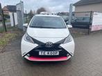 Toyota Aygo 1.0 benzine van 01/2015 met 112000km!, Auto's, Voorwielaandrijving, Stof, Zwart, Electronic Stability Program (ESP)
