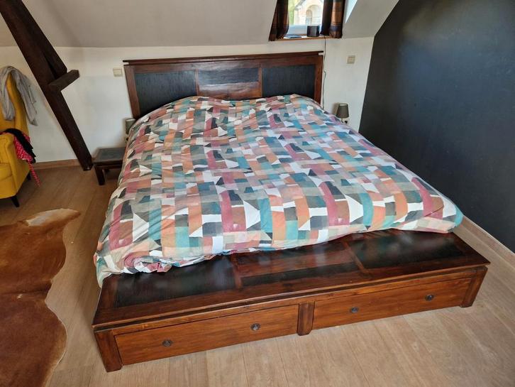 Ensemble Lit Double en bois – Design Asiatique & rangement, Maison & Meubles, Chambre à coucher | Chambres à coucher complètes