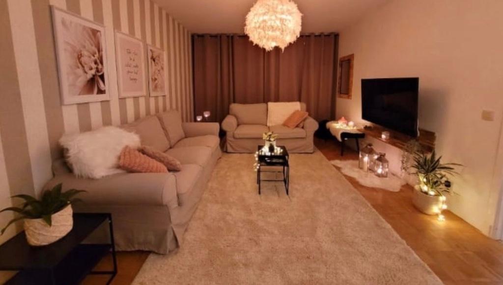 IKEA 2zit en 3zit, Huis en Inrichting, Zetels | Zetels, Zo goed als nieuw, Rechte bank, Vierpersoons of meer, Stof, Ophalen