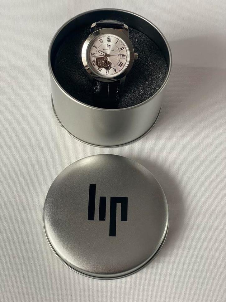 Lip Automatic, Handtassen en Accessoires, Horloges | Antiek, Staal, Ophalen of Verzenden