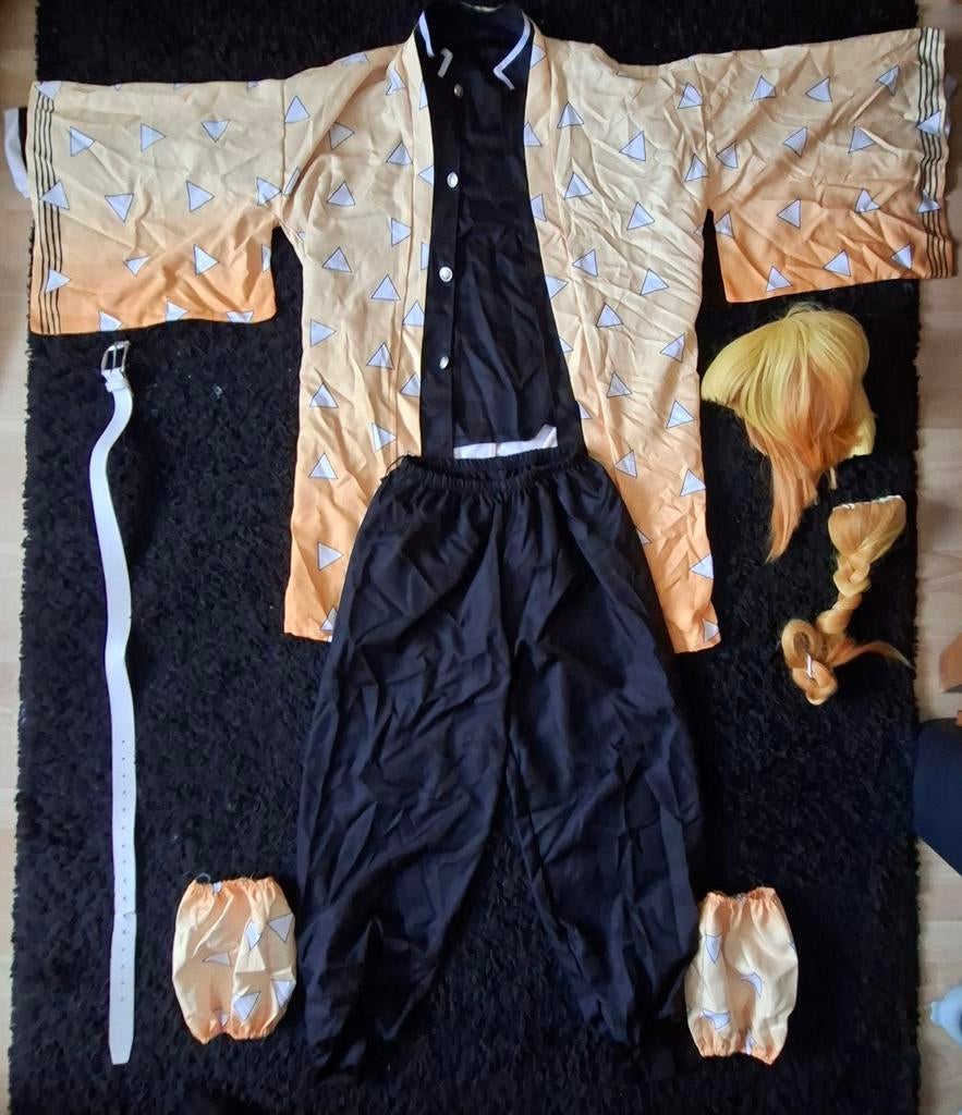 Nezuko en Zenitsu cosplay, Hobby & Loisirs créatifs, Costumes, Matériel de théâtre & Jeux de rôle, Enlèvement, Utilisé