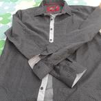 2 heren hemden maat S, Kleding | Heren, Overhemden, Ophalen of Verzenden