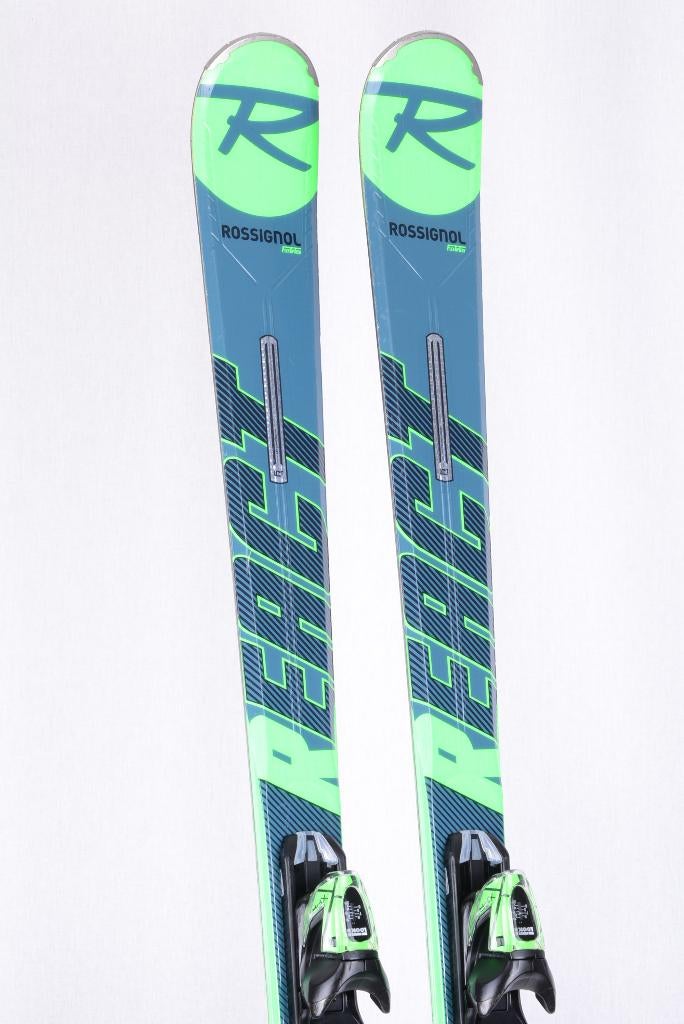 146 skis ROSSIGNOL REACT R4 SPORT, Sports & Fitness, Ski & Ski de fond, Utilisé, Skis, Rossignol, Carving, Enlèvement ou Envoi