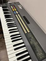 Synthétiseur analogique vintage Roland JX-8P (1985), Musique & Instruments, 61 touches, Enlèvement ou Envoi, Roland, Avec valise ou flightcase