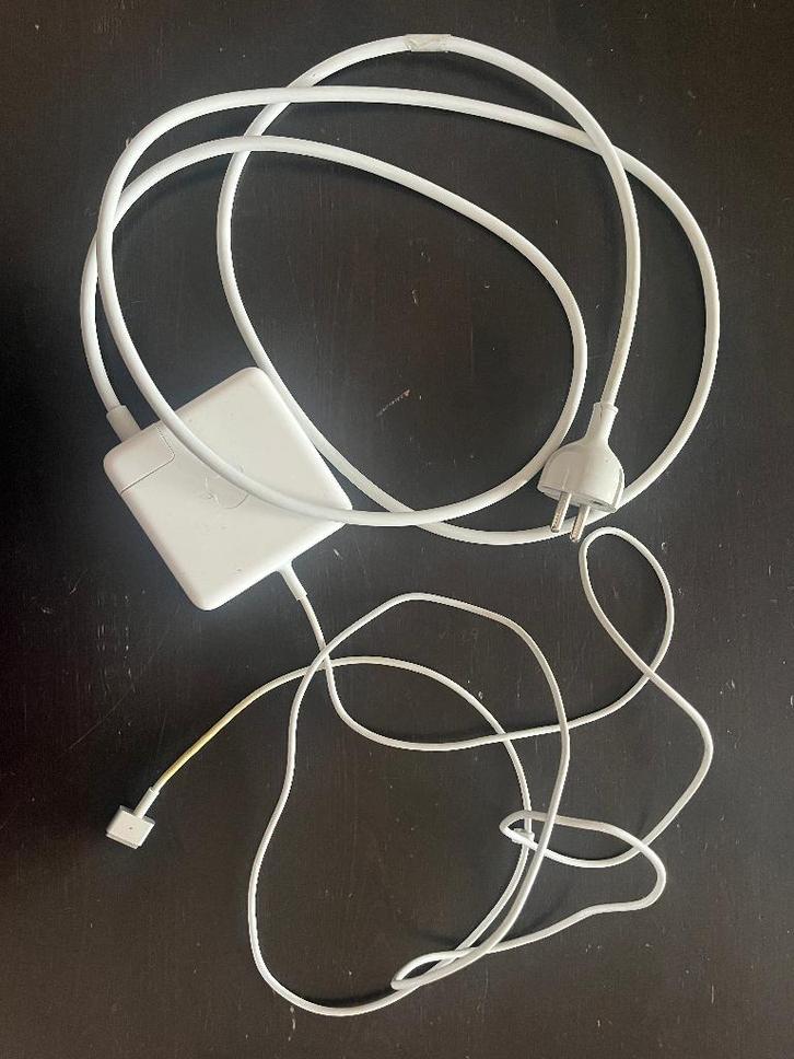 Câble MagSafe 2 pour MacBook Pro Retina Display - 85W (#2), Informatique & Logiciels, Chargeurs d'ordinateur portable, Utilisé