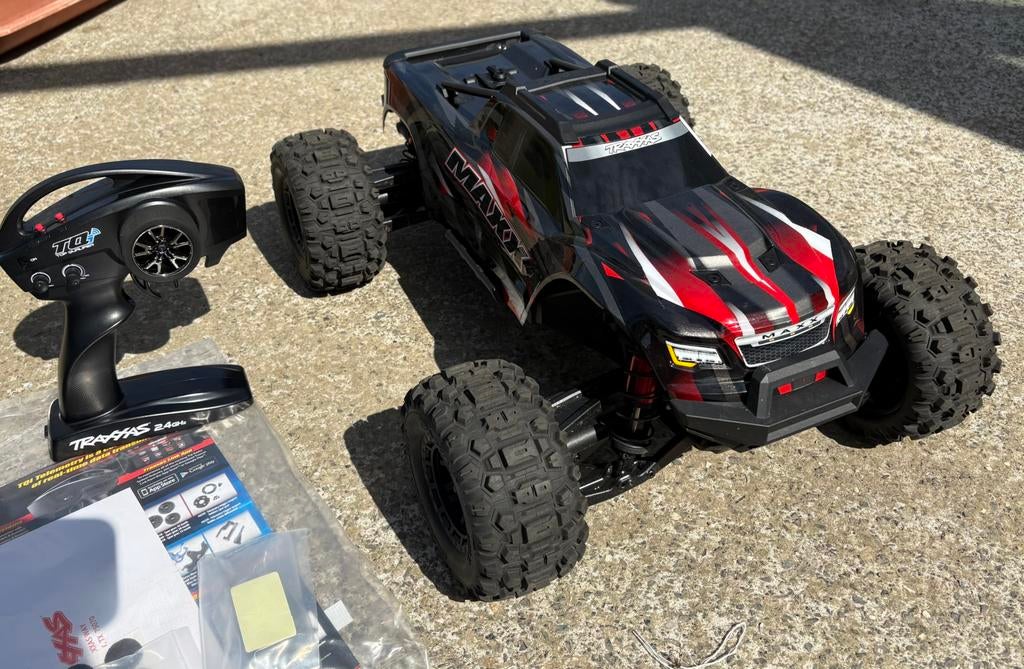 Traxxas Maxx, Enlèvement, Comme neuf