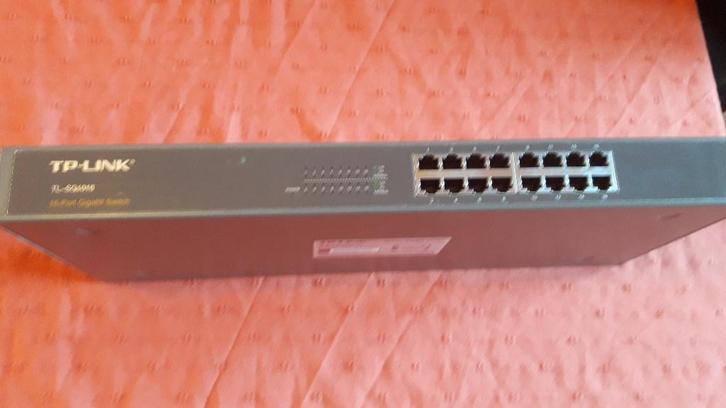 commutateur réseau TP-Link, modèle TL-SG1016D, Informatique & Logiciels, Commutateurs réseau, Utilisé, Enlèvement