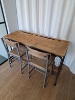 Vintage kinder bureautje met stoeltjes, Huis en Inrichting, Ophalen