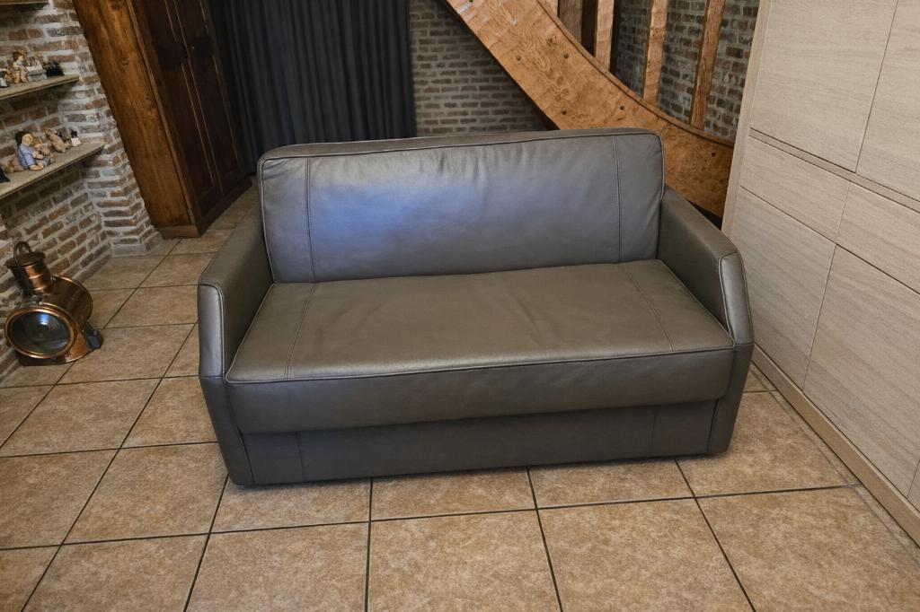 Zetelbed, Ophalen, Tweepersoons, Zo goed als nieuw, Rechte bank