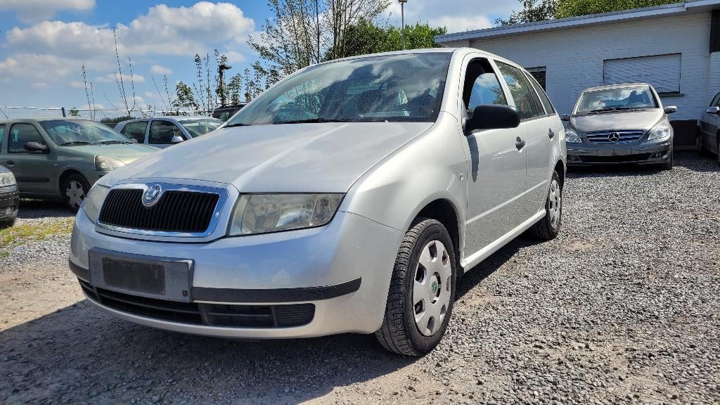 skoda fabia 1.9d wordt GEKEURD 1STE EIG OHBOEK 2003, Auto's, Voorwielaandrijving, Stof, 4 cilinders, Bedrijf