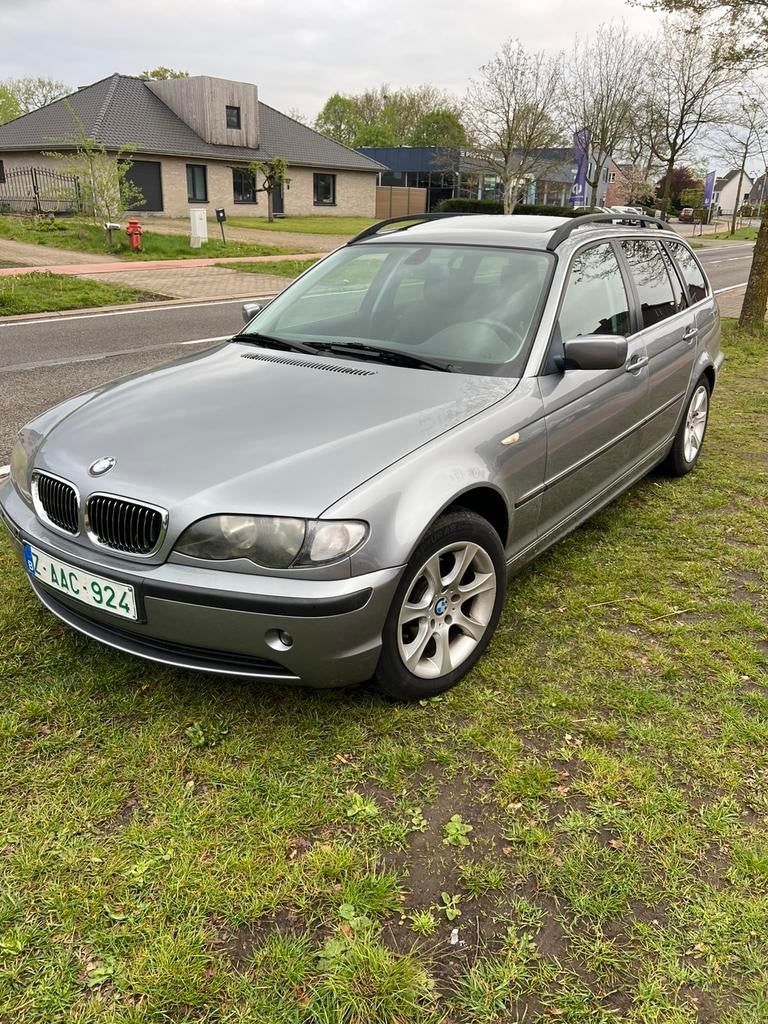 Bmw 318i touring 2005 178dkm airco , schuifdak opmaak export, Autos, Argent ou Gris, Achat, Entreprise, Boîte manuelle