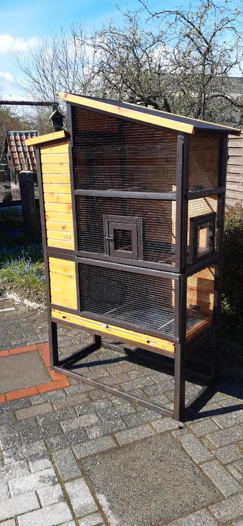 Voliere woodland gemonteerd met dubbel gaas, Dieren en Toebehoren, Vogels | Hokken en Kooien, Zo goed als nieuw, Volière, Hout