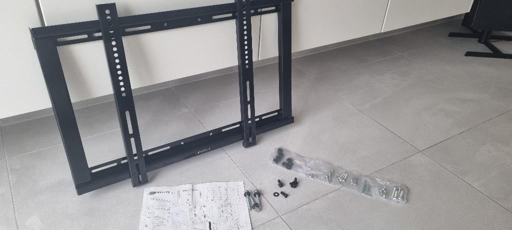 Support TV fixe Norstone Walm 3250 - 32 pouces à 50 pouces, TV, Hi-fi & Vidéo, Support de télévision, Comme neuf, Enlèvement ou Envoi