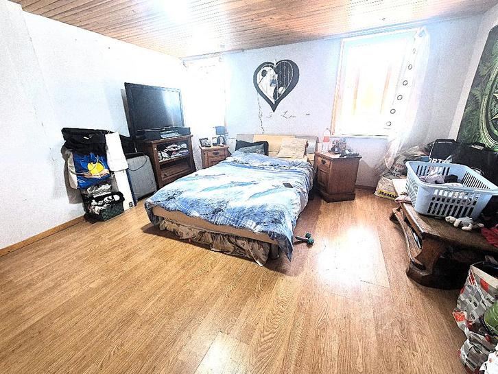 Maison d'habitation avec jardin et emplacement de parking, Immo, Maisons à vendre, Province de Hainaut, 200 à 500 m², Maison 2 façades