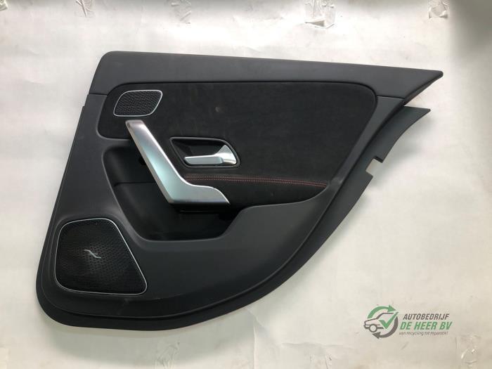 Bekleding Set (compleet) van een Mercedes A-Klasse, Auto-onderdelen, Interieur en Bekleding, Mercedes-Benz, Gebruikt, 3 maanden garantie