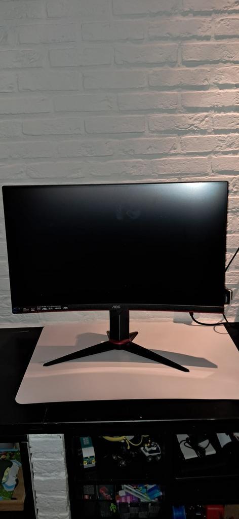 AOC C27G2ZU 27” Curved 240Hz Gaming Monitor – Topstaat, Informatique & Logiciels, Moniteurs, Comme neuf, 201 Hz ou plus, DisplayPort