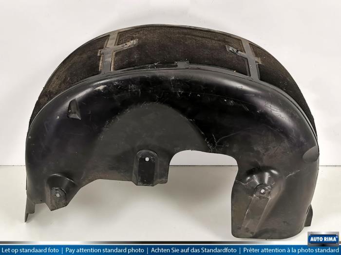 Passage de roue d'un Volvo V70, -, 3 mois de garantie, Utilisé, -