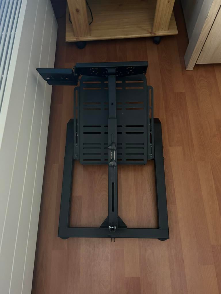 Wheel stand sim racing, Ophalen, Zo goed als nieuw