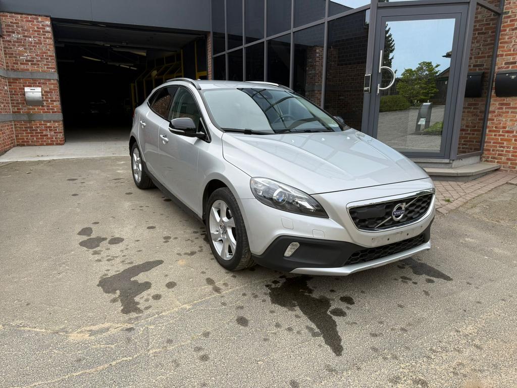 Volvo V40 CC CROSS COUNTRY ! 68000 km !, Autos, Cuir, Entreprise, 5 portes, 84 kW
