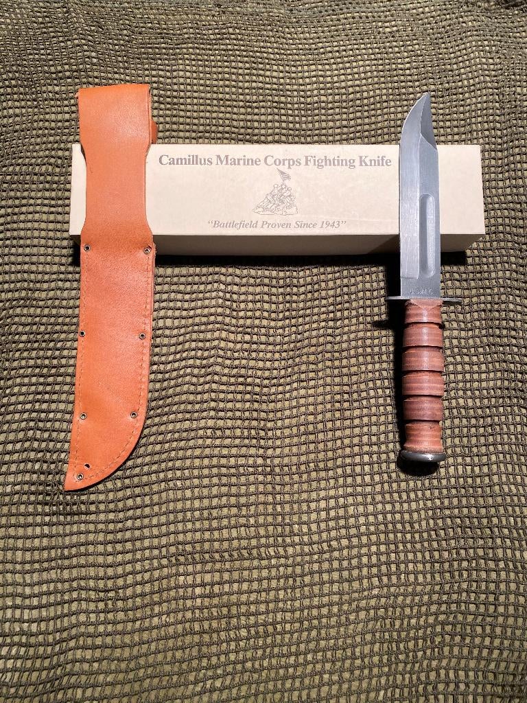 COUTEAU DE COMBAT / CAMILLUS MARINE CORPS FIGHTING KNIFE, Enlèvement ou Envoi, Marine, Couteau ou Poignard