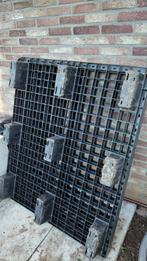 Twee palleten. Harde plastiek. Gratis., Doe-het-zelf en Bouw, Ophalen