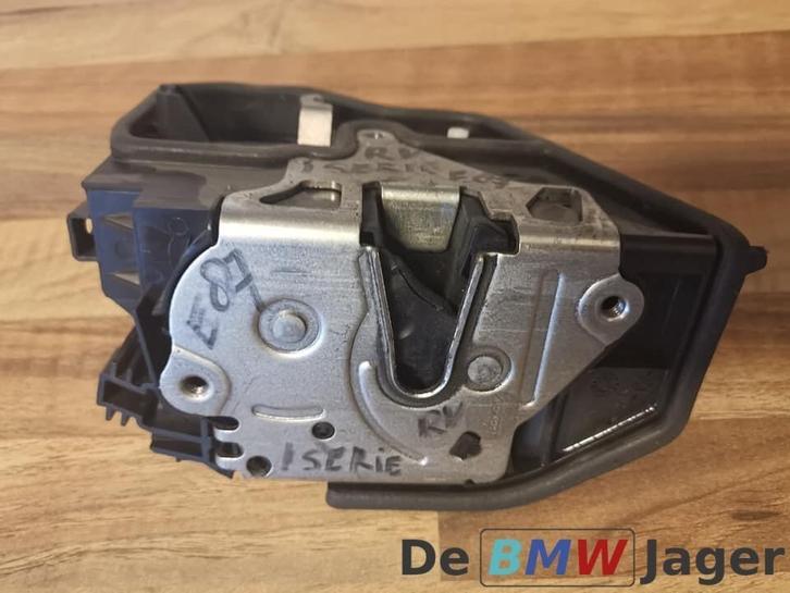 Deurslot rechtsvoor BMW E87 F26 F13 E85 51217167074, Auto-onderdelen, Klein materiaal, BMW, Gebruikt, Ophalen of Verzenden