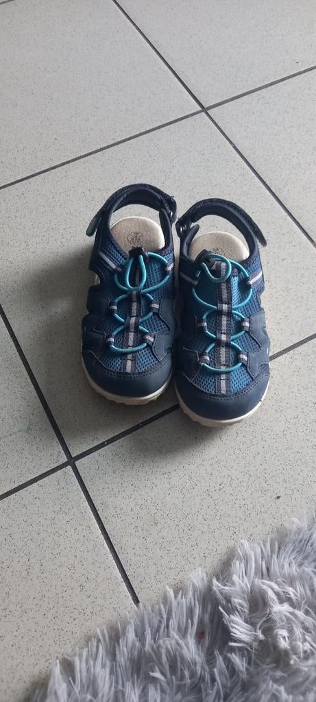 Samsung 29, Enfants & Bébés, Vêtements de bébé | Chaussures & Chaussettes, Enlèvement