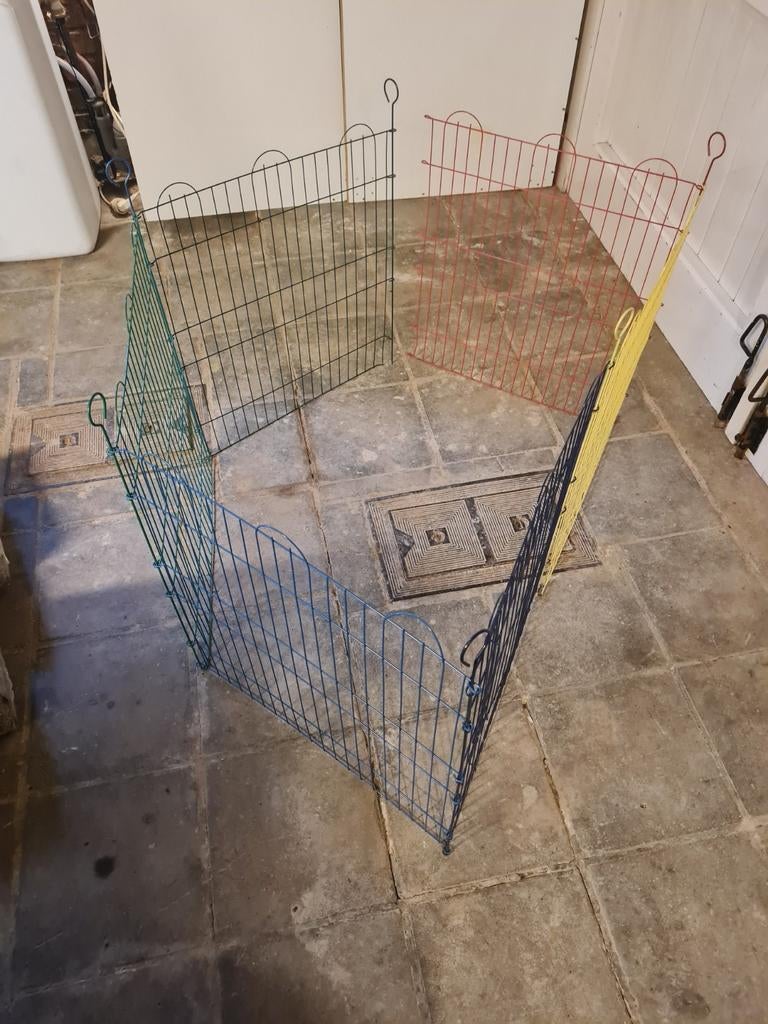Enclos pour lapin., Gebruikt, Ren, Konijn