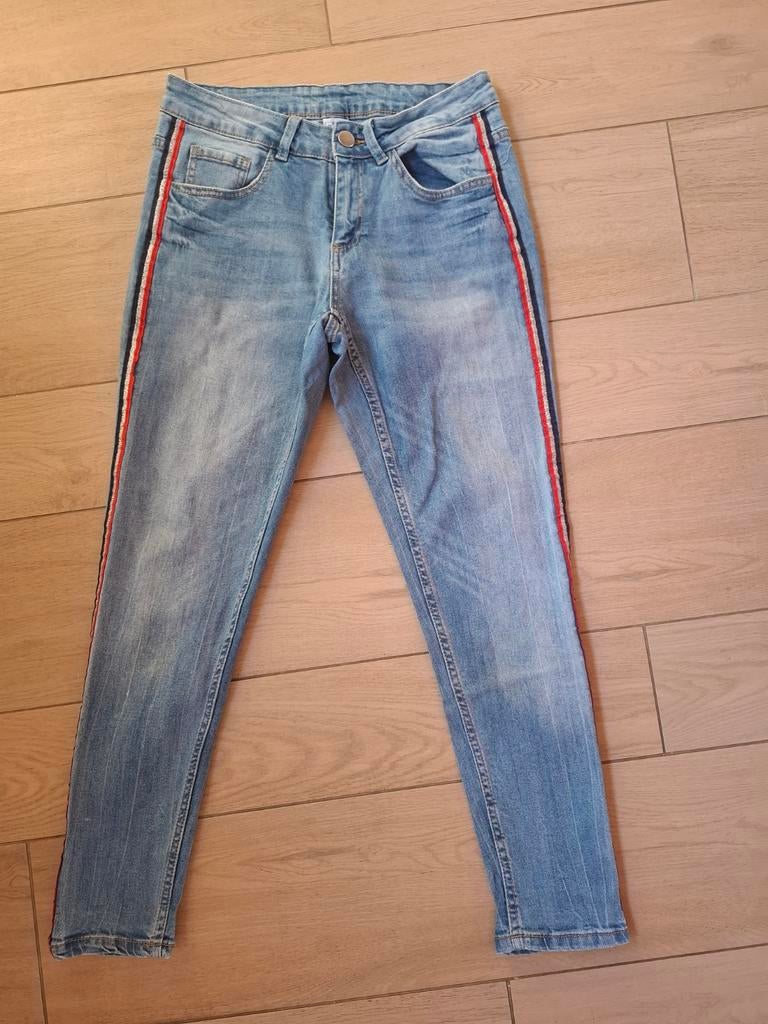 Skinny jeans met zijbanden M 38, Blauw, Ophalen of Verzenden, Zo goed als nieuw, W30 - W32 (confectie 38/40)