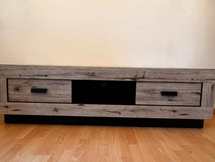 Meuble TV style industriel bois, Maison & Meubles, Armoires | Mobilier de télévision, Comme neuf, Moins de 100 cm, 150 à 200 cm