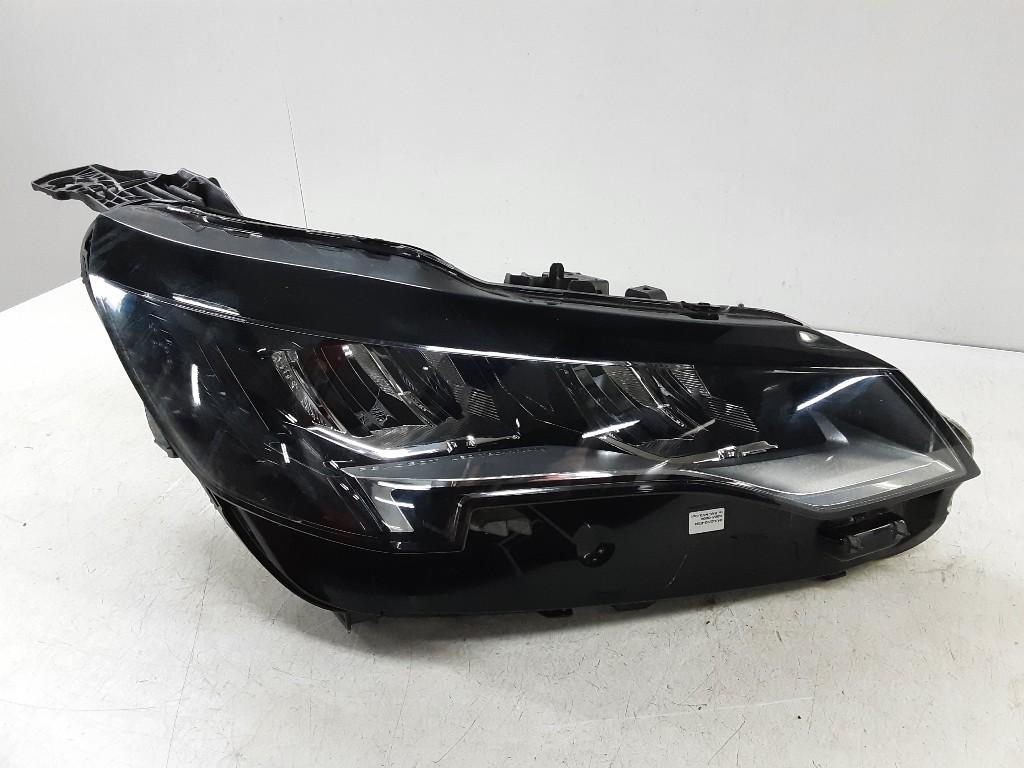 PHARE / OPTIQUE AVANT DROIT 3008 II (M4 / MC / MJ / MR), Mevr. I. Hauben, Utilisé, Rue de l'Espoir 34 34
4030  GRIVEGNÉE, BE, Info@Collignon.be