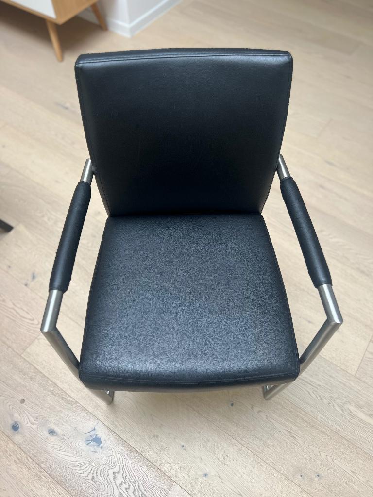Design lederen stoel, Maison & Meubles, Chaises, Comme neuf, Enlèvement, Cinq, Six Chaises ou plus, Modern