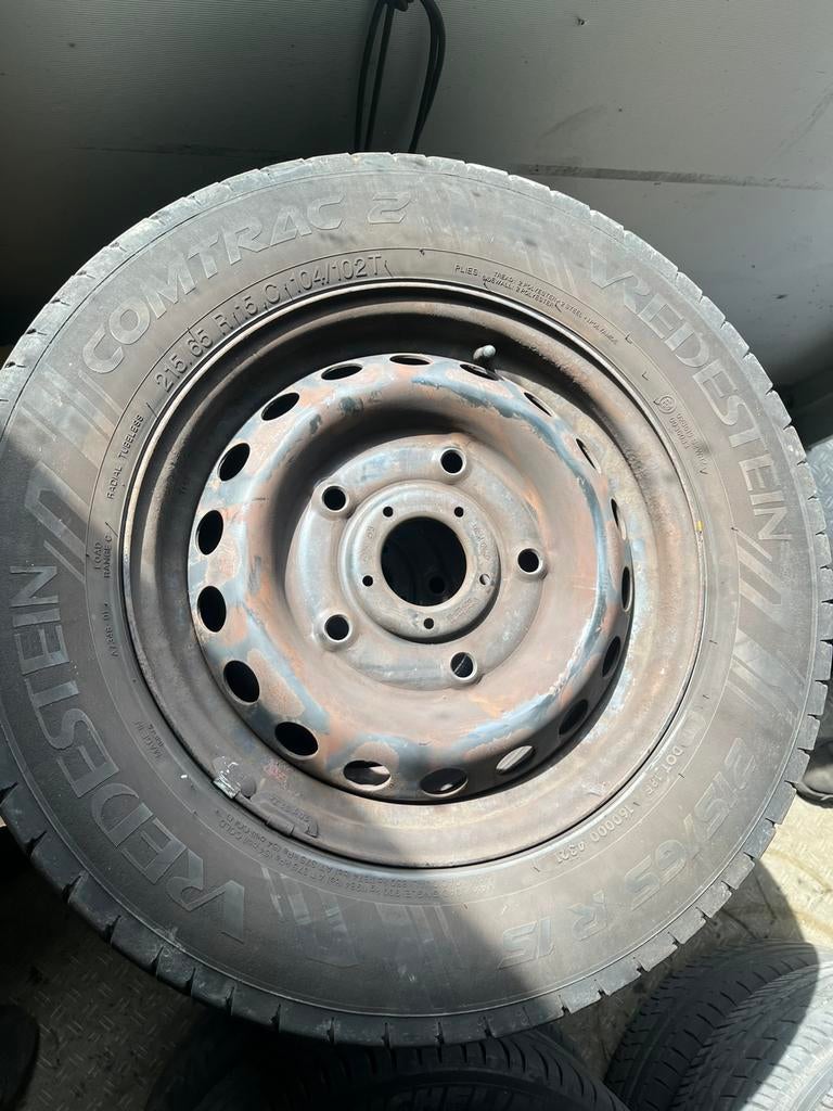 STALEN VELGEN EN BANDEN FORD, Auto-onderdelen, Banden en Velgen, Ophalen, 15 inch, Band(en)