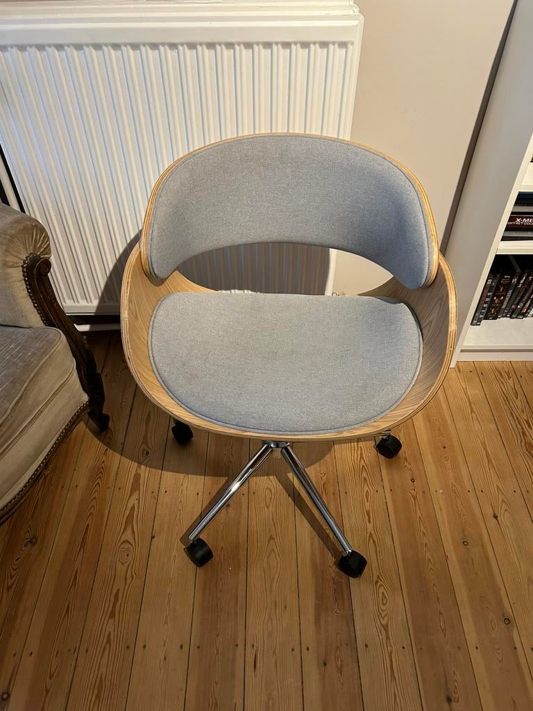 A DONNER Deux anciens fauteuils couple - une chaise, Maison & Meubles, Enlèvement, Comme neuf