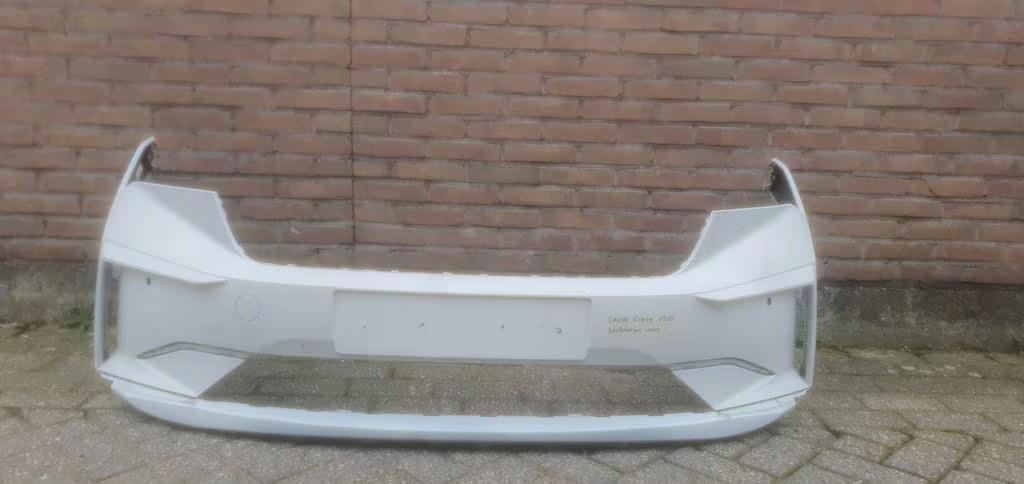 Skoda Enyaq 2020+ Voorbumper Bumper 4xPDC Origineel!, Auto-onderdelen, Carrosserie, Bumper, Skoda, Gebruikt