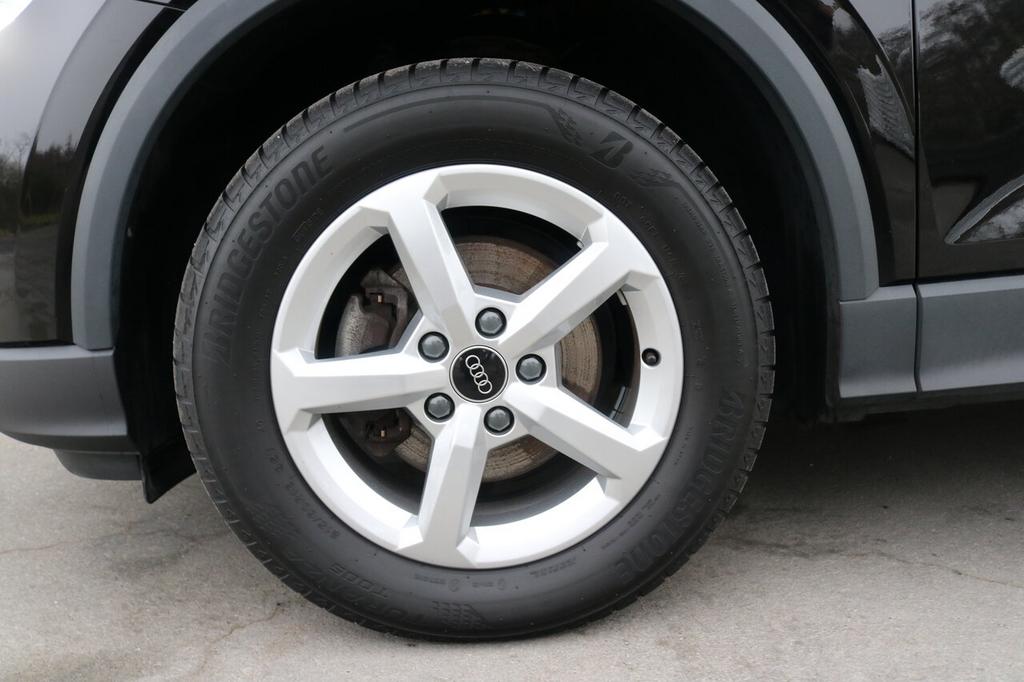 Audi Q2 30 TFSI ZETELVERW PARKEERSENS APP, Auto's, 0 kg, 0 cilinders, 0 kg, Zwart